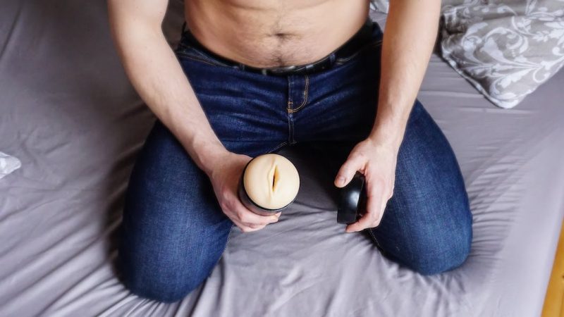 Jak znaleźć najlepsze zabawki seksualne: W co zainwestować, co kupić i gdzie?